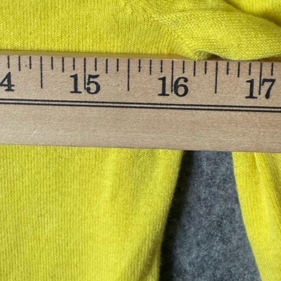 #9 J. Crew Women's Canary Yellow  Semi- Cropped Button Down Cardigan - Picture 4 of 7